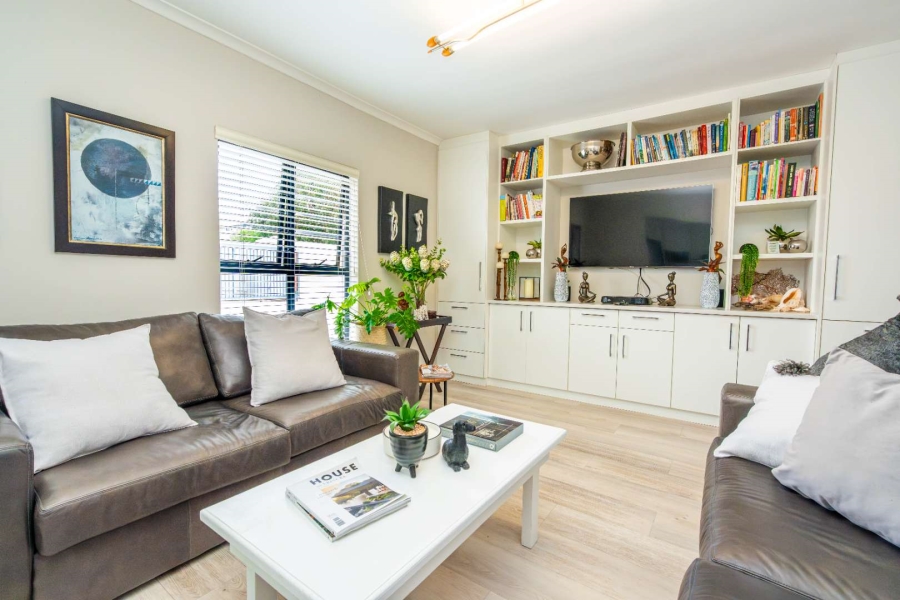 9 Bedroom Property for Sale in Oliphantskop Western Cape